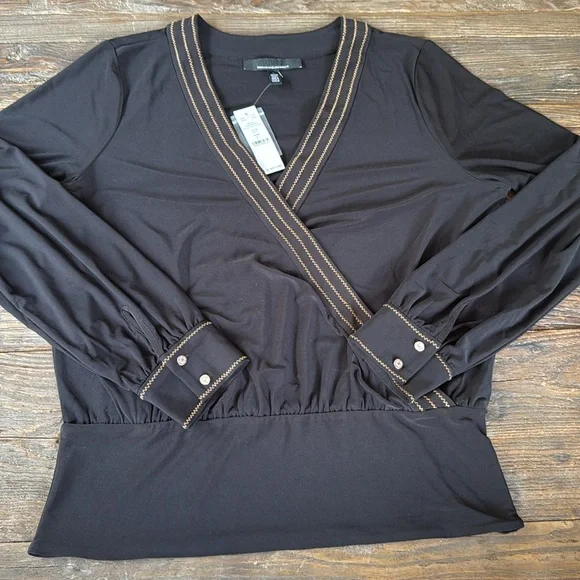 White House Black Market surplus wrap black top brown contrast stitching NWT Lg - Picture 9 of 11